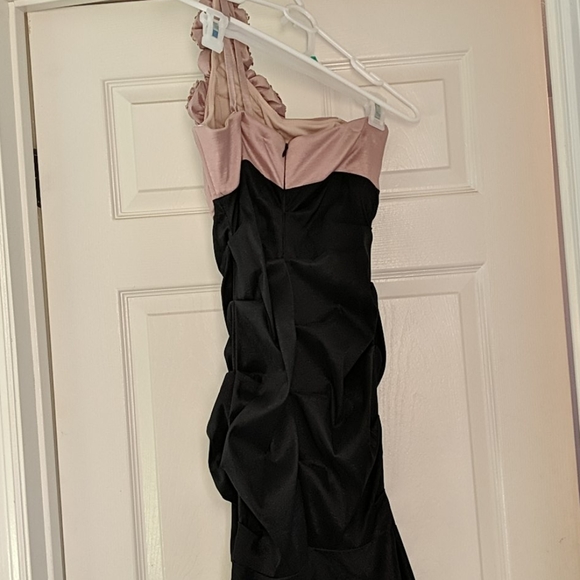 Special occasion dress - Picture 3 of 3